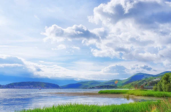 Beautiful Landscape Lake Mountains — Stock Photo, Image