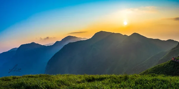 Красивый Пейзаж Горы Карпатах — стоковое фото