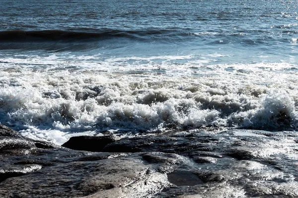 Olas Chocando Playa — Foto de Stock