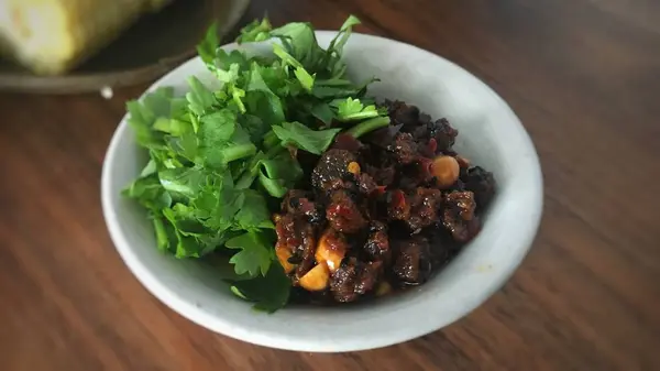 Vista Cerca Deliciosa Ensalada Con Verduras — Foto de Stock