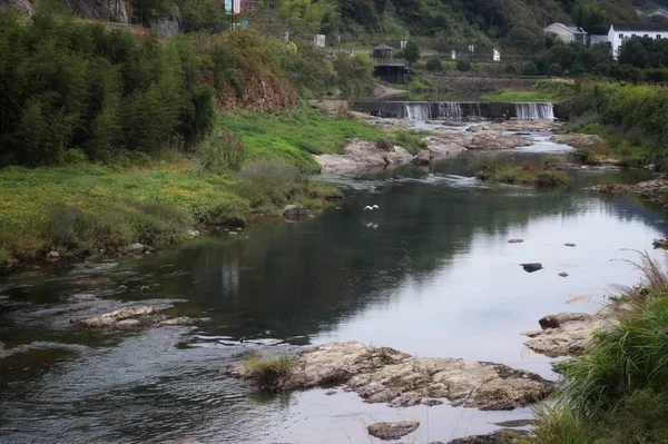 Cascada Las Montañas — Foto de Stock