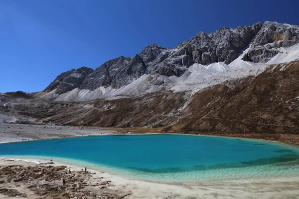 Bela Paisagem Montanhosa Com Céu Azul — Fotografia de Stock