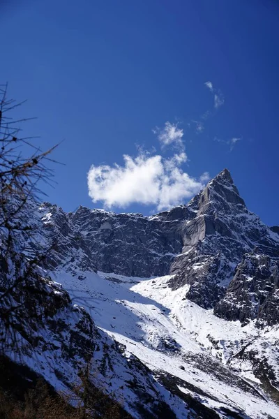 Montañas Nieve Naturaleza Viajes — Foto de Stock