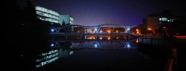 Vista Nocturna Ciudad Del Edificio Más Famoso Por Noche — Foto de Stock