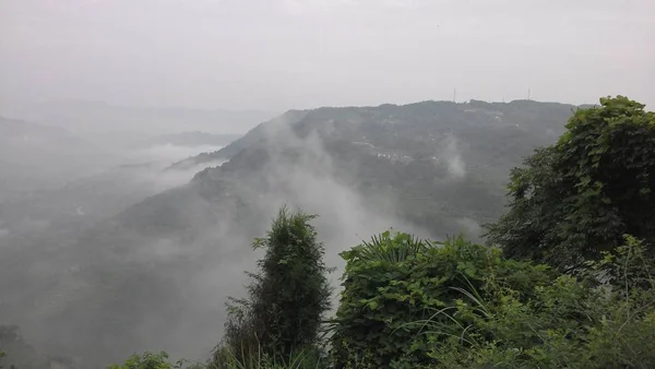 Niebla Mañana Las Montañas Paisaje Natural — Foto de Stock