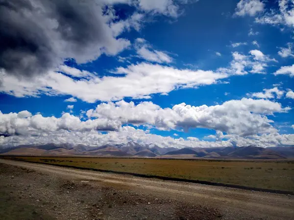 Vista Panorámica Del Paisaje Las Montañas — Foto de Stock