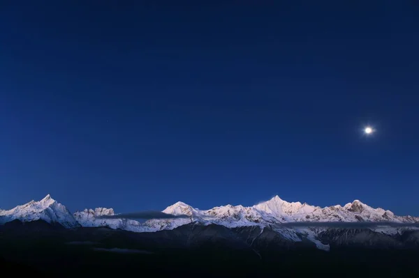 Vista Panorámica Del Paisaje Las Montañas — Foto de Stock