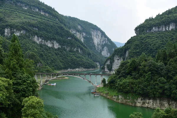 Vista Del Lago Montaña Las Montañas Los Alpes — Foto de Stock