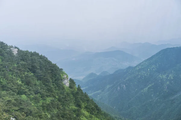 Vista Panorâmica Paisagem Nas Montanhas — Fotografia de Stock