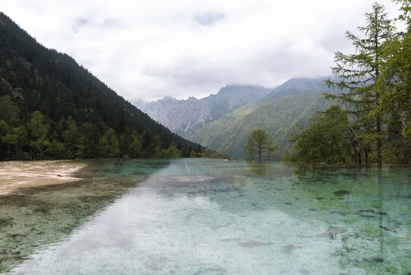 Lago Las Montañas Naturaleza Paisaje Escénico — Foto de Stock