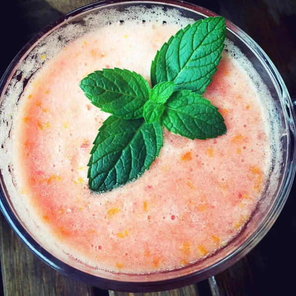 Ensalada Frutas Frescas Con Menta Helado — Foto de Stock