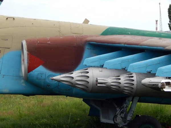 Οπλισμός Αεροσκαφών Και Ελικοπτέρων Ρουκέτες Βόμβες Κανόνια — Φωτογραφία Αρχείου