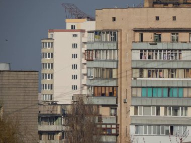 Bina İnşaatları ve ayrıntılar, mobilya