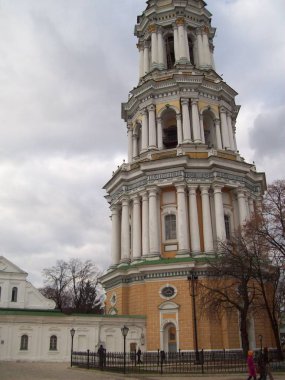 Tarihi ve arkeolojik binalar ve mimari