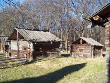 Tarihi ve arkeolojik binalar ve mimari