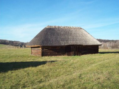 Tarihi ve arkeolojik binalar ve mimari
