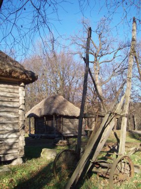 Tarihi ve arkeolojik binalar ve mimari