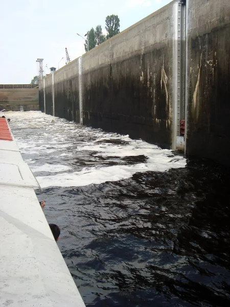 Gateway Dam River — Stock Photo, Image