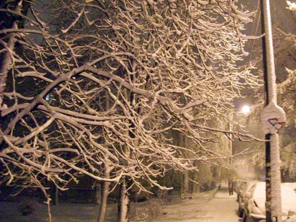 Neve Inverno Cidade Neve Noite — Fotografia de Stock