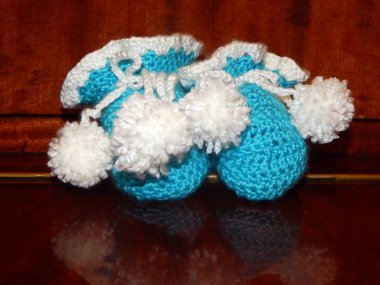 Moda Örgü Bebek Patikleri