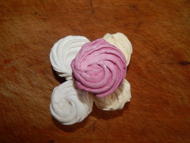 Şekerleme el yapımı tatlılar, Pastalar ve eklerleri