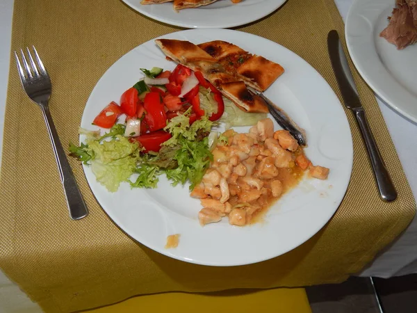 食物土耳其菜在餐馆 — 图库照片