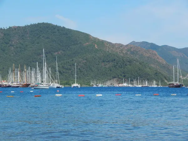 Türkiye'de tatil beldesi Ege Denizi üzerinde Marmaris'te