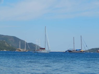 Türkiye'de tatil beldesi Ege Denizi üzerinde Marmaris yat marina