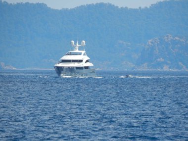 Marmaris, Türkiye-10 Haziran 2016: deniz, sokaklarda insanlar.