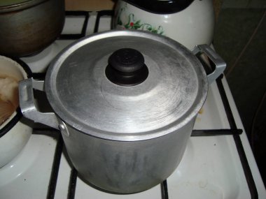 Hizmet tablo plakaları ve tava tencere,