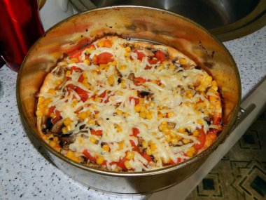 Yemek yemek ve gıda maddeleri pizza