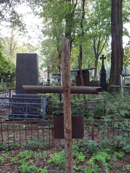 Kruisen Graven Begraafplaats Hekken — Stockfoto