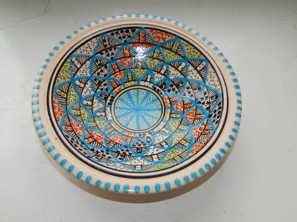 Tunezyjska Malowana Płyta Ceramiczna — Zdjęcie stockowe