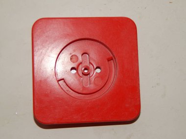 Elektrikli ve elektronik parçalar ve bileşenler