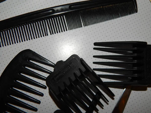 Friseurzubehör Und Werkzeuge Zum Haarschneiden — Stockfoto