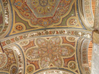 Sinagog, iç ve dini nesneleri