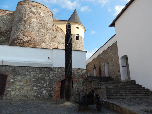 Castelo Século Montanha Vulcânica Arquitetura Elementos — Fotografia de Stock