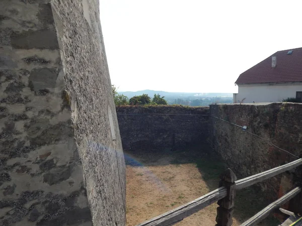 Castelo Século Montanha Vulcânica Arquitetura Elementos — Fotografia de Stock