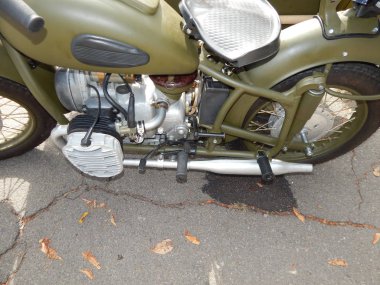 Retro motosiklet ve Bisiklet antika parçalar ve öğeleri