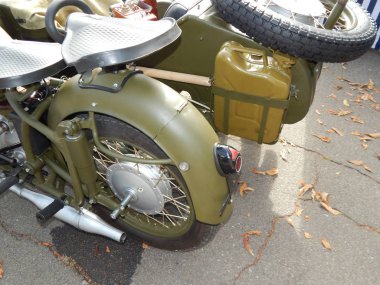 Retro motosiklet ve Bisiklet antika parçalar ve öğeleri