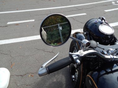 Retro motosiklet ve Bisiklet antika parçalar ve öğeleri