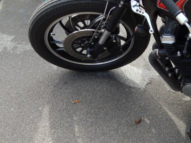 Retro motosiklet ve Bisiklet antika parçalar ve öğeleri