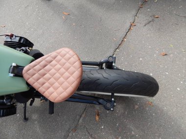 Retro motosiklet ve Bisiklet antika parçalar ve öğeleri