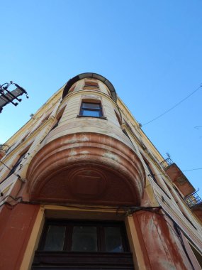 Şehir, taş ayrıntıları ve dekorasyon klasik mimari