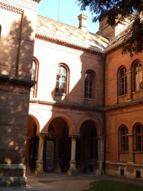 Şehir, taş ayrıntıları ve dekorasyon klasik mimari