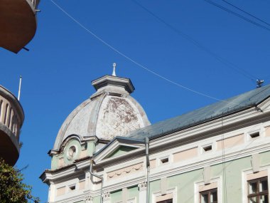 Şehir, taş ayrıntıları ve dekorasyon klasik mimari
