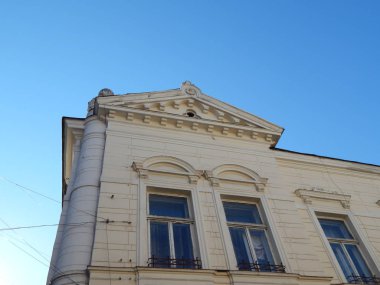 Şehir, taş ayrıntıları ve dekorasyon klasik mimari