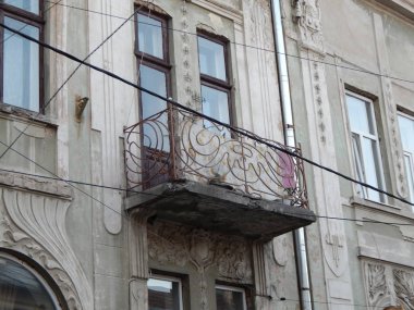 Şehir, taş ayrıntıları ve dekorasyon klasik mimari