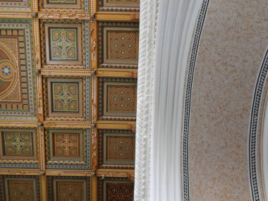 İç klasik mimari, malzemeler ve Ayrıntılar