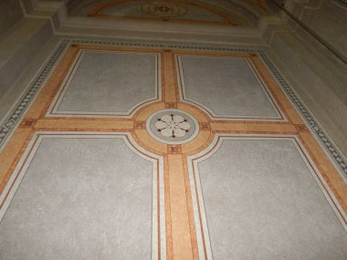 İç klasik mimari, malzemeler ve Ayrıntılar